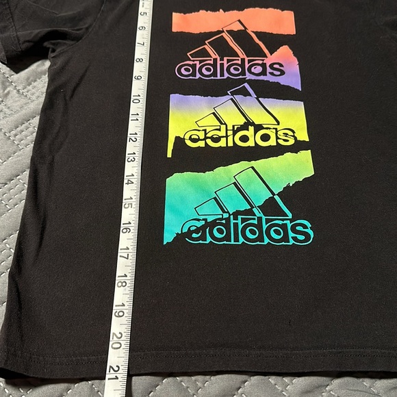 Adidas Boys Black Tee, EUC, Size Small (8) - Picture 6 of 7